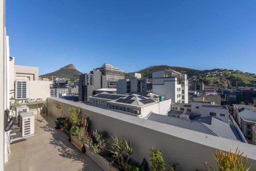 2 Bedroom Property for Sale in Cape Town City Centre Western Cape
